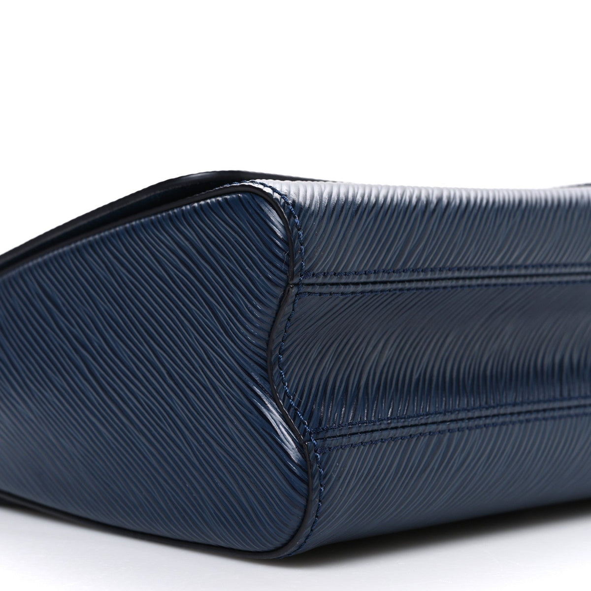 Epi Twist Shoulder Bag MM Indigo