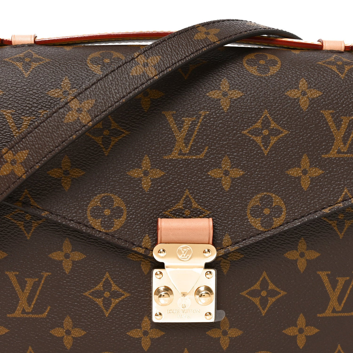 Monogram Pochette Metis