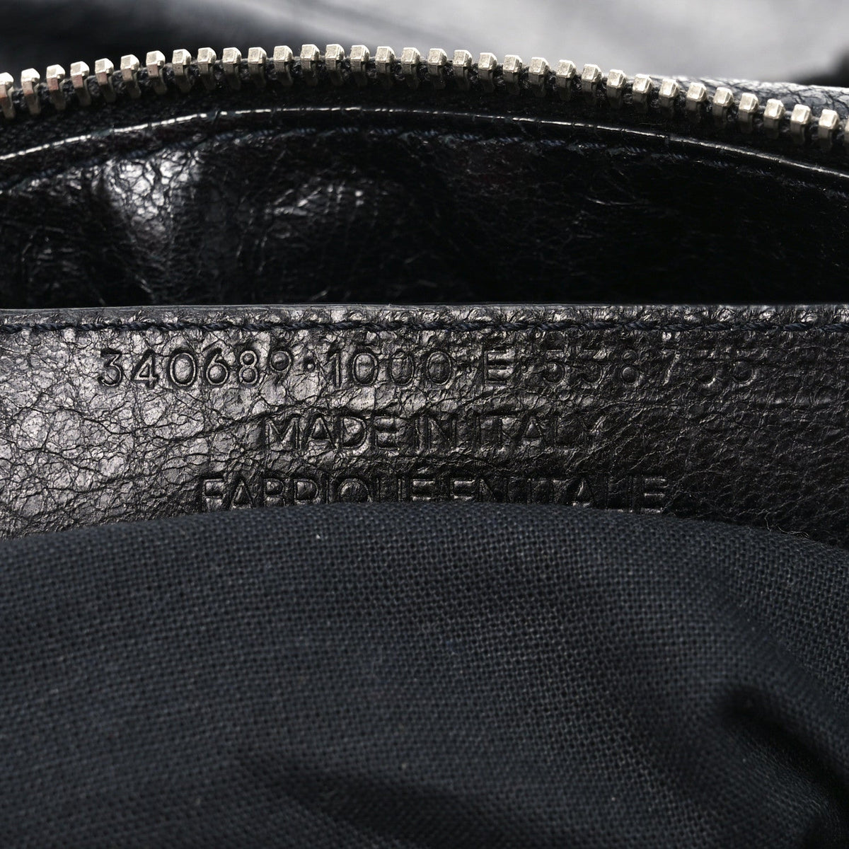 Agneau Classic Silver Hardware Weekender Black