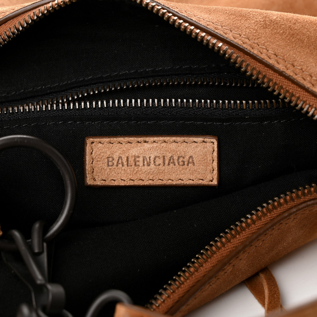 Suede Classic Hardware Small Le City Hobo Bag Camel