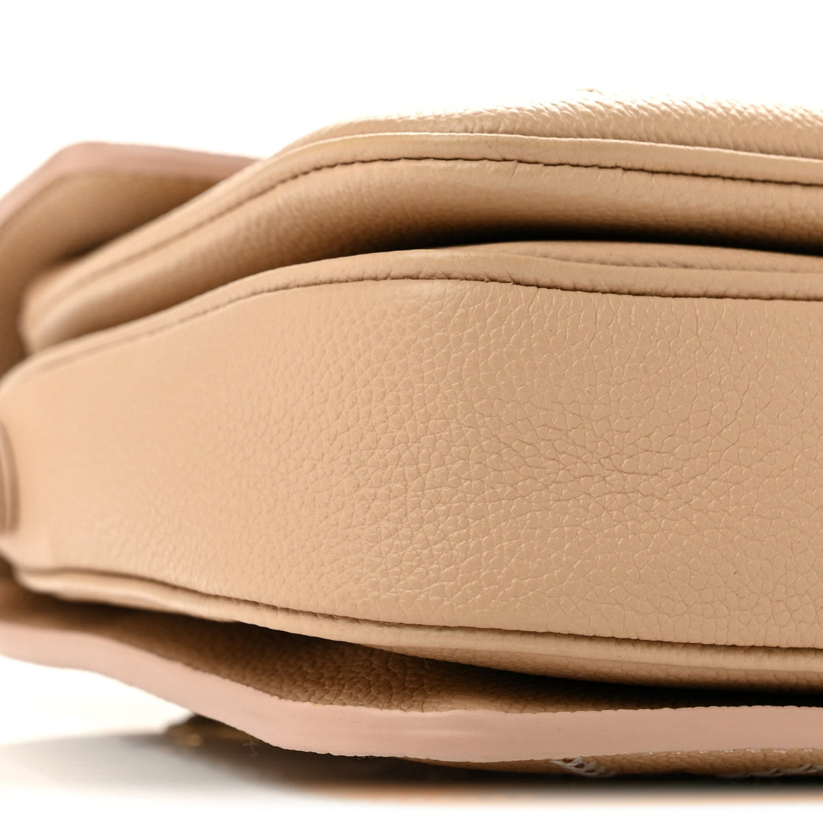 Empreinte Couture Pochette Metis MM Hazelnut