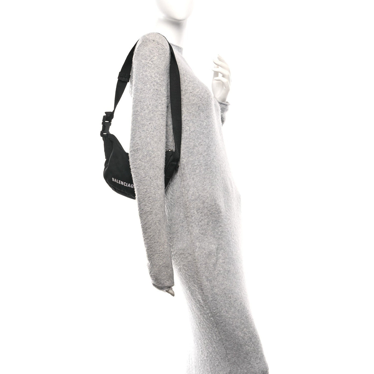 Recycled Sport Nylon Logo Embroidered Wheel Sling Bag Black White