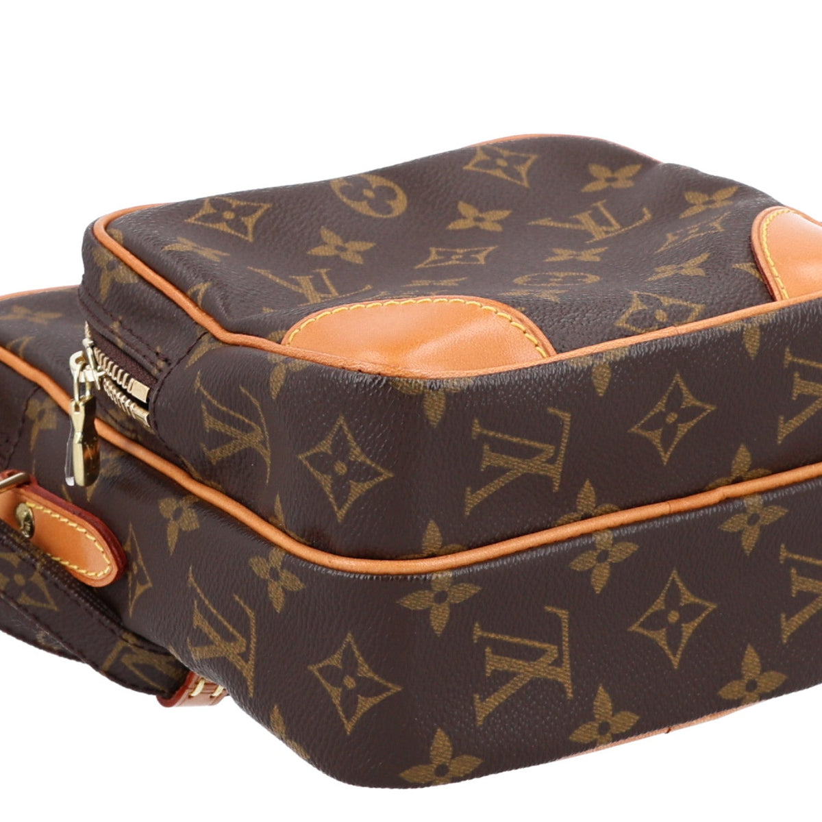 Monogram Amazone