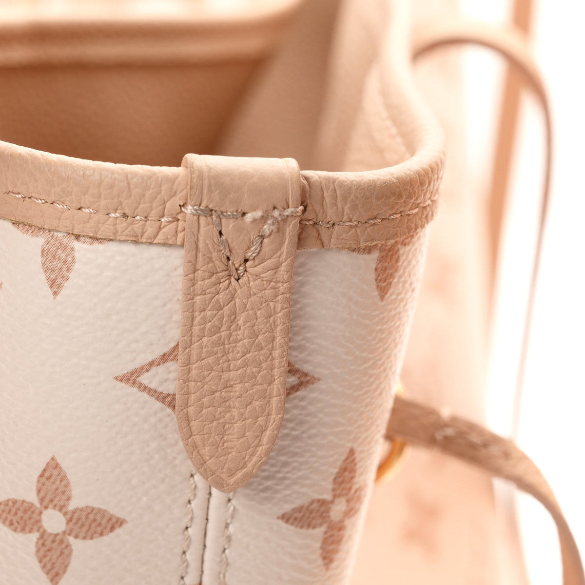 Monogram Inside Out Reversible Neverfull MM Dune Hazelnut