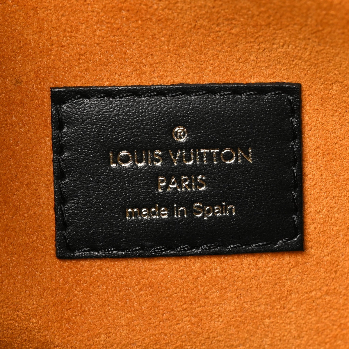 Calfskin Monogram Tufting On My Side Black