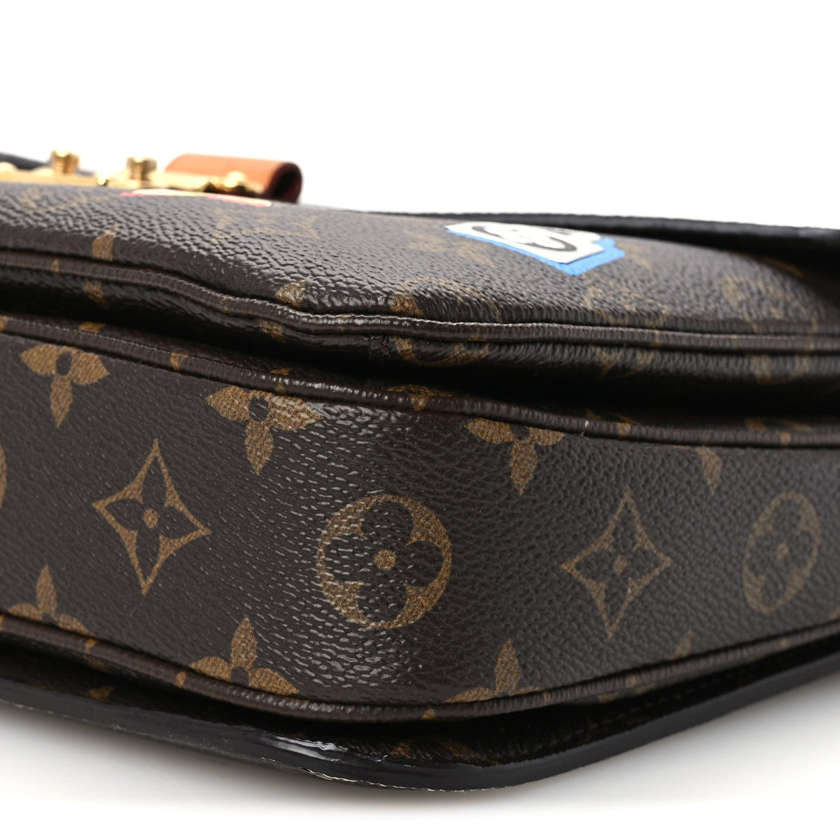Monogram Love Lock Pochette Metis