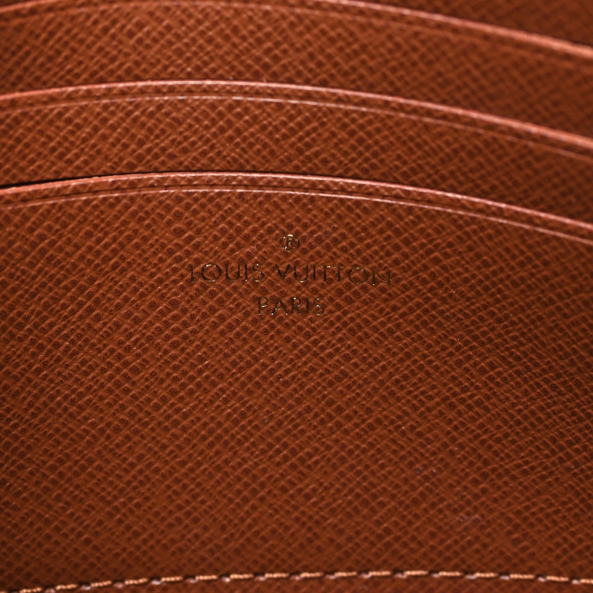 Monogram Ivy Wallet On Chain