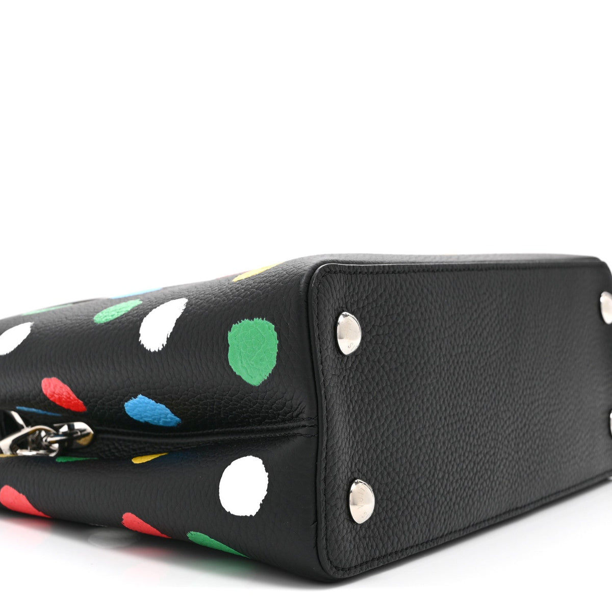 LV X YK Taurillon Capucine MM Black