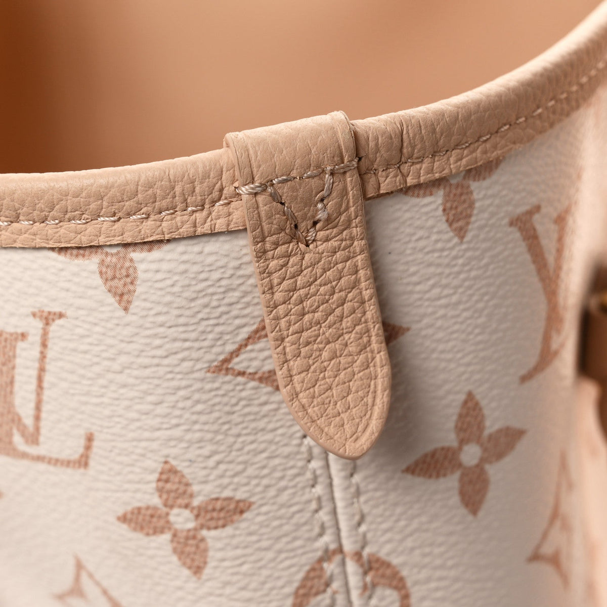 Monogram Inside Out Reversible Neverfull MM Dune Hazelnut