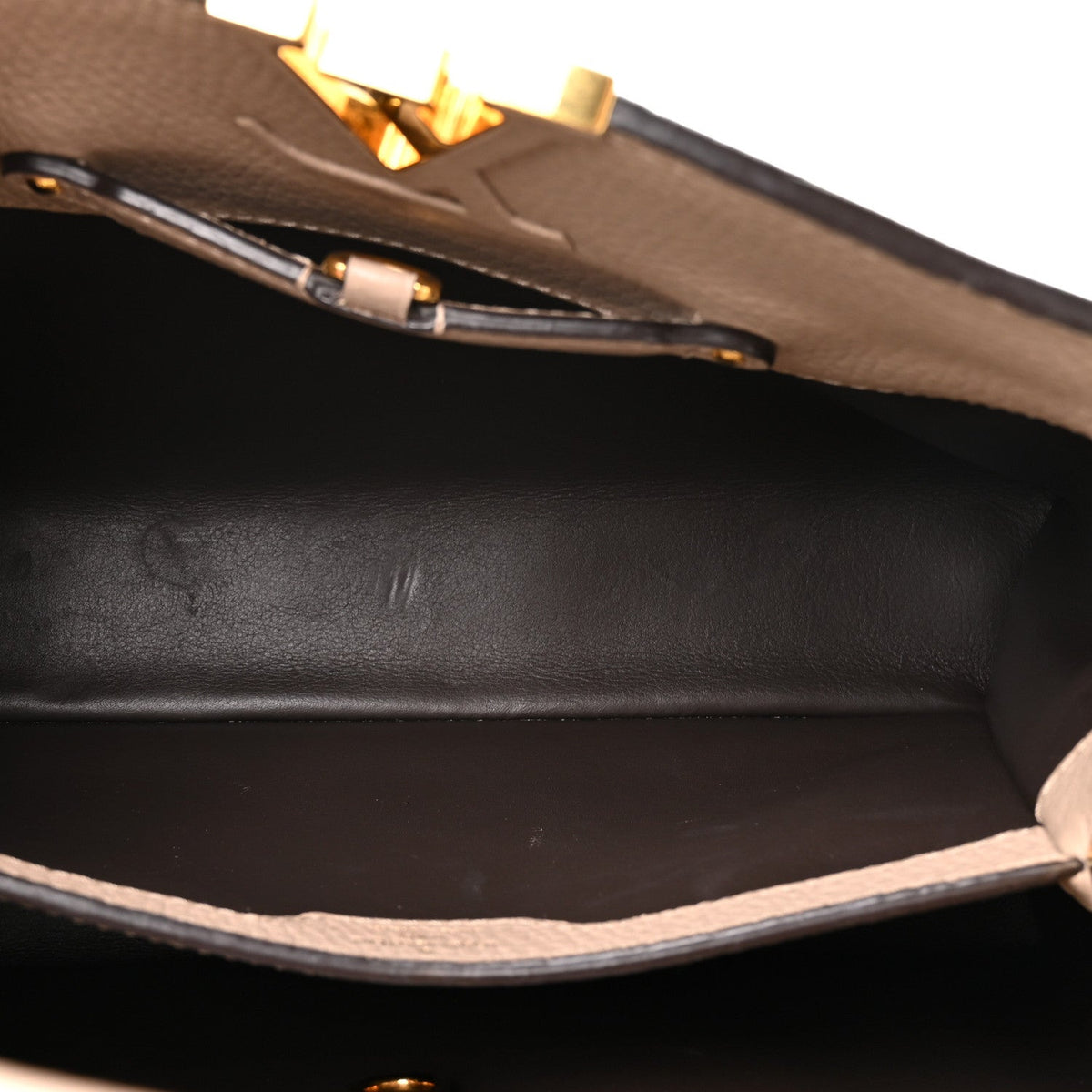 Taurillon Capucines PM Galet