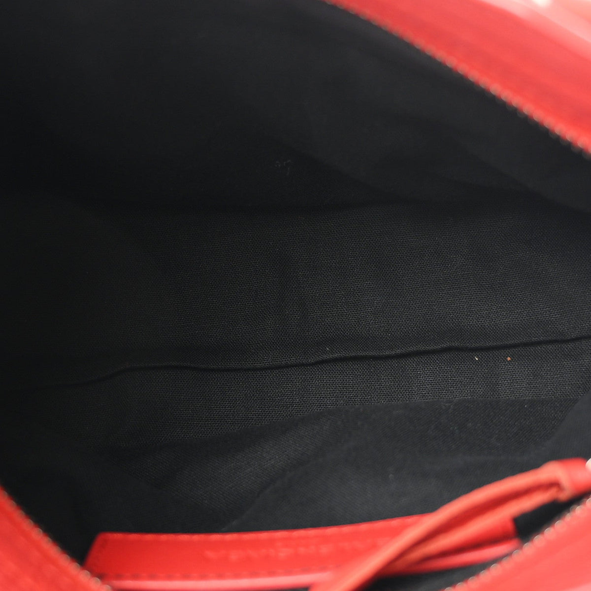 Matte Goatskin Rubber Covered Classic Hardware Mini City Rouge Coquelico Rouge Braise