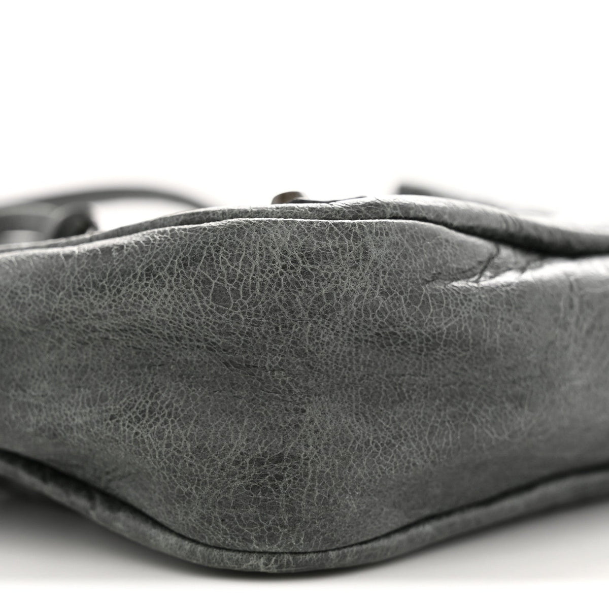 Agneau Classic Hardware Shoulder Bag Black