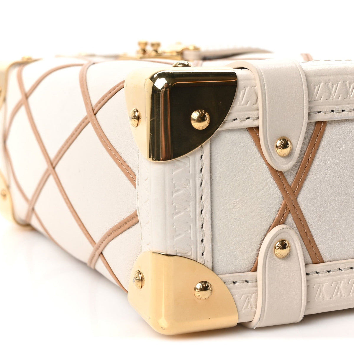 Lambskin Malletage Side Trunk PM Creme Noisette