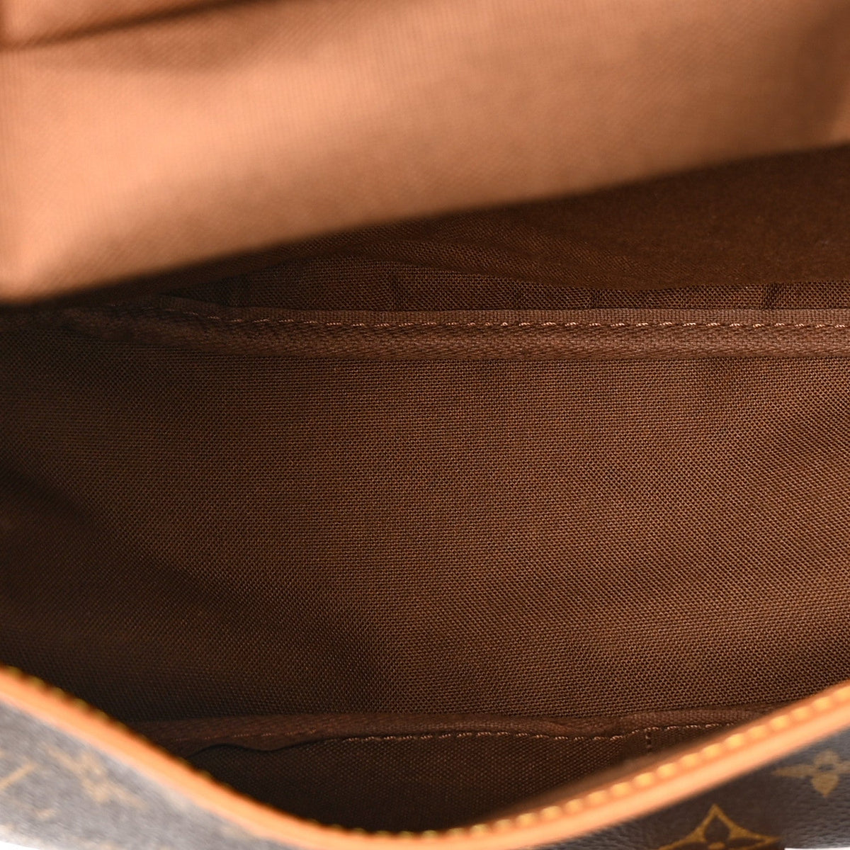 Monogram Saumur 35