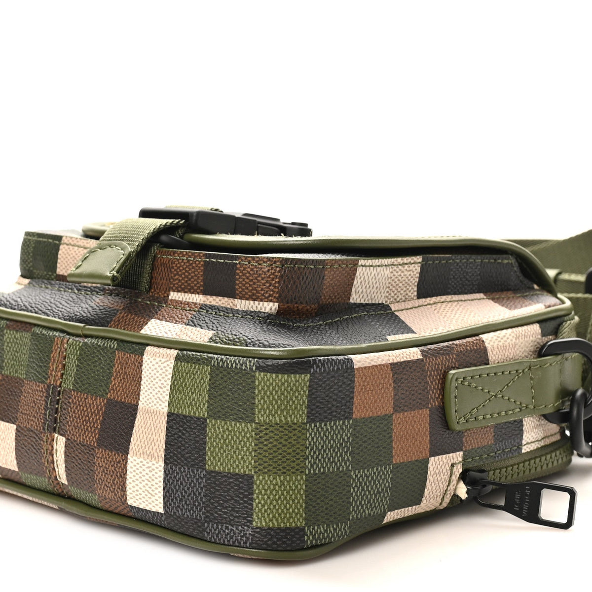 Damoflage Quest Messenger Green