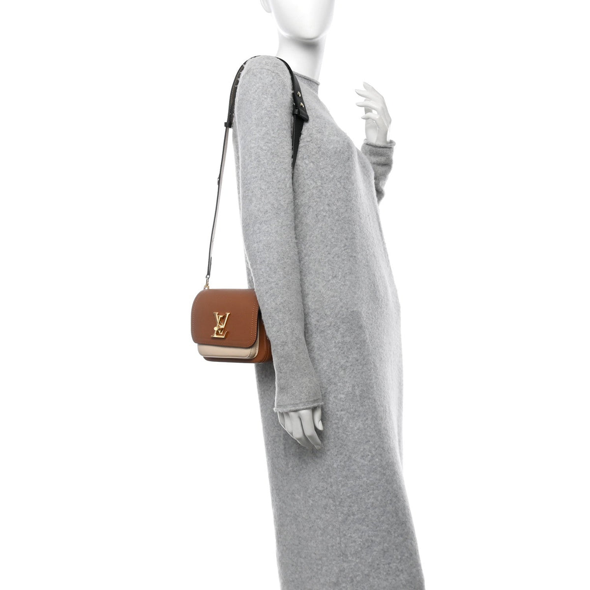 Grained Calfskin Lockme Tender Chataigne Brown