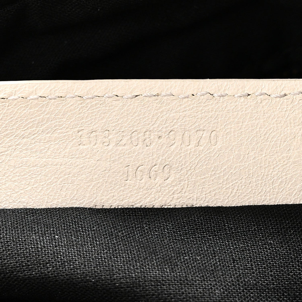 Agneau Classic Hardware First White Light