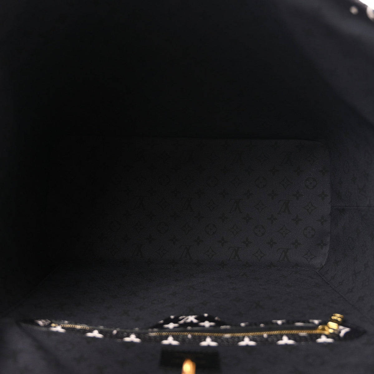 Monogram Giant Crafty Neverfull MM Creme Rouge Black