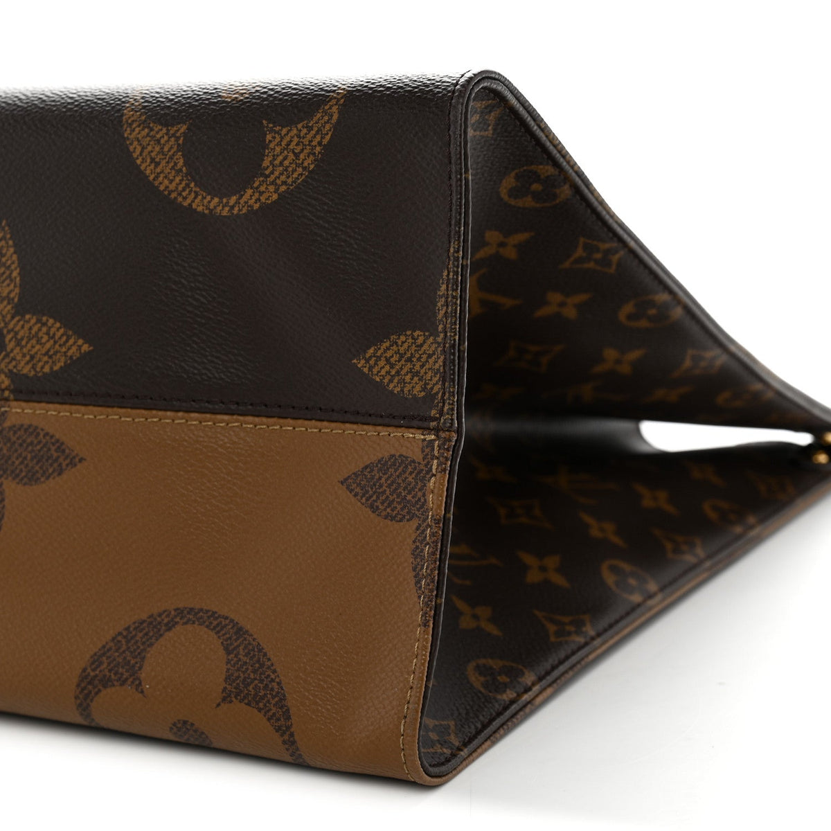 Reverse Monogram Giant Onthego GM