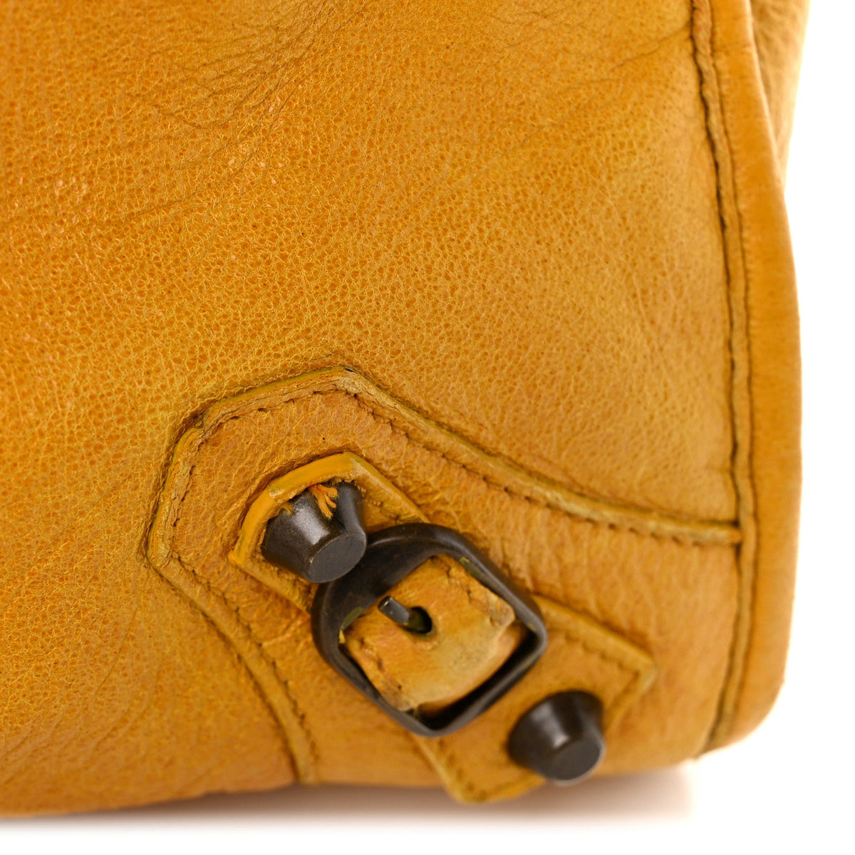 Chevre Classic Hardware City Marigold