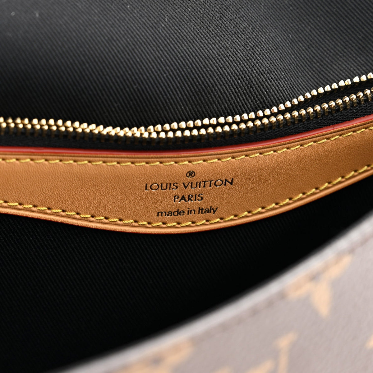 Monogram Diane Black
