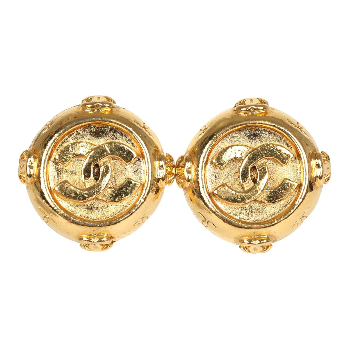 Vintage Chanel Small Round Border CC Clip On Earrings Gold Plated Hardware