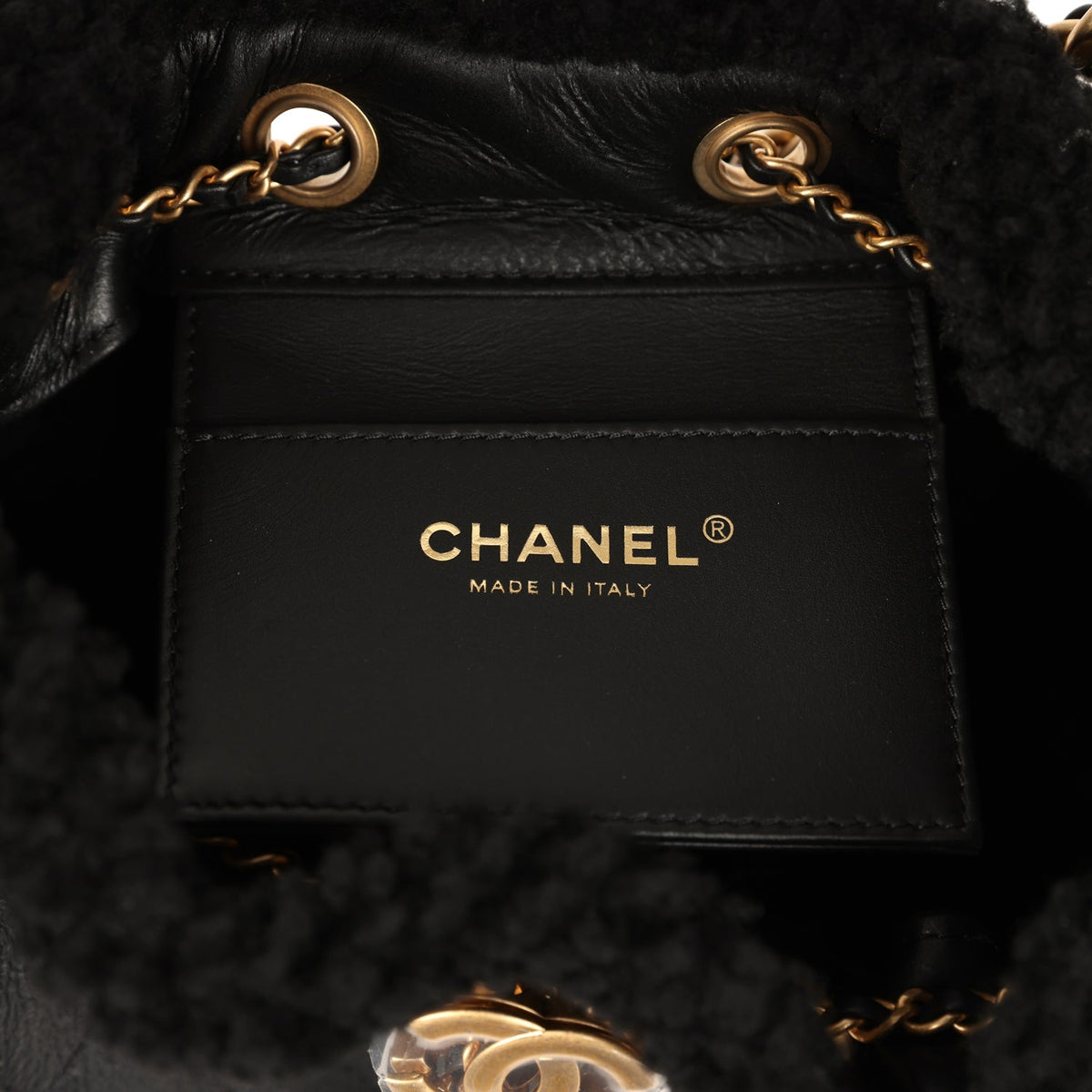 Chanel Small 25 Hobo Bag Black Crumpled Sheepskin and Shearling Antique Gold Hardware
