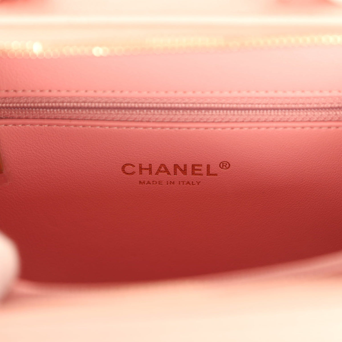 Pre-owned Chanel Medium CC Filigree Vanity Case Pink Caviar Brushed Gold Hardware