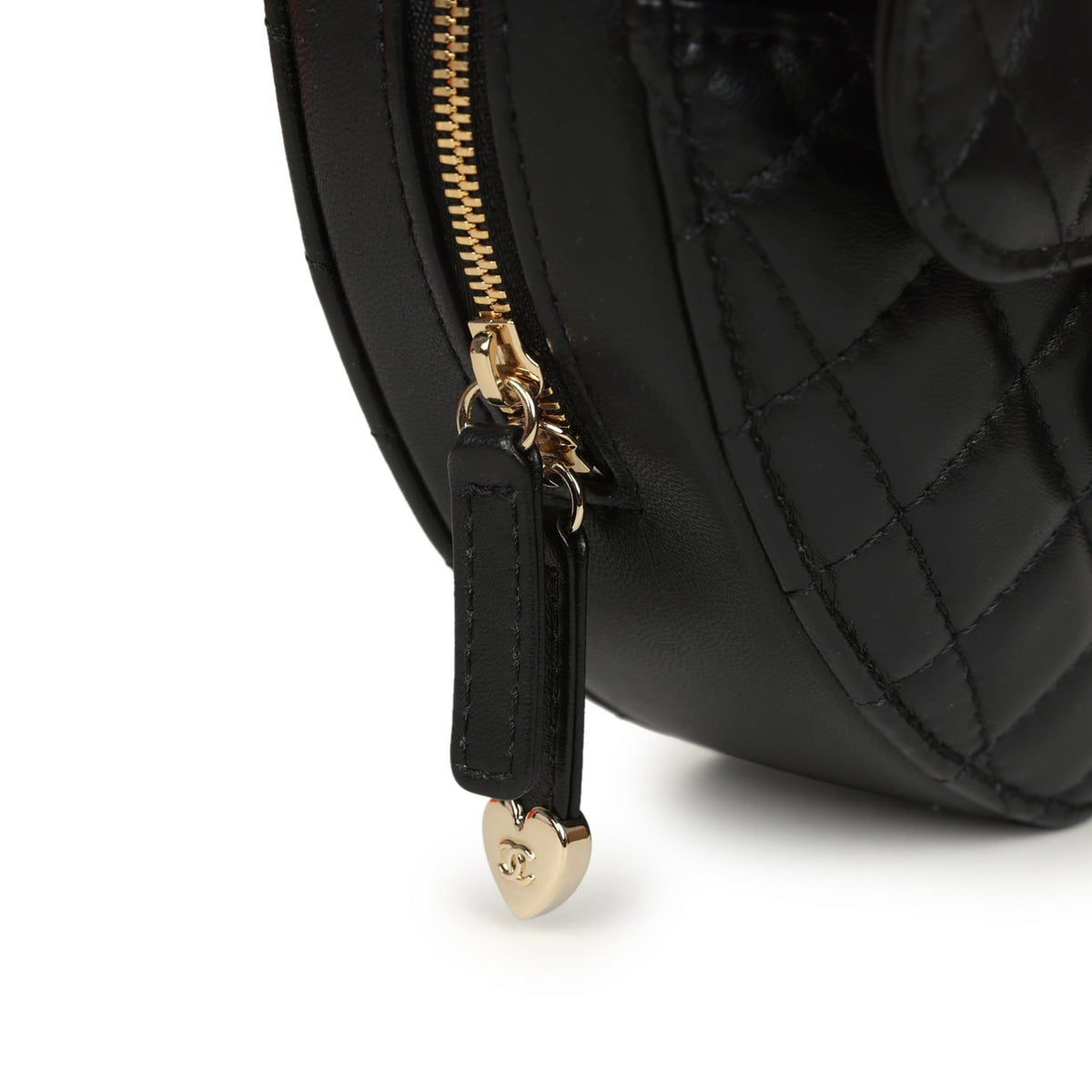 Pre-owned Chanel CC In Love Large Heart Bag with Chain Black Lambskin Light Gold Hardware