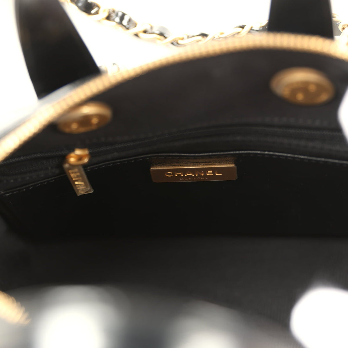 Pre-owned Chanel "CC Travel" Bowling Bag Black Shiny Crumped Calfskin Antique Gold Hardware