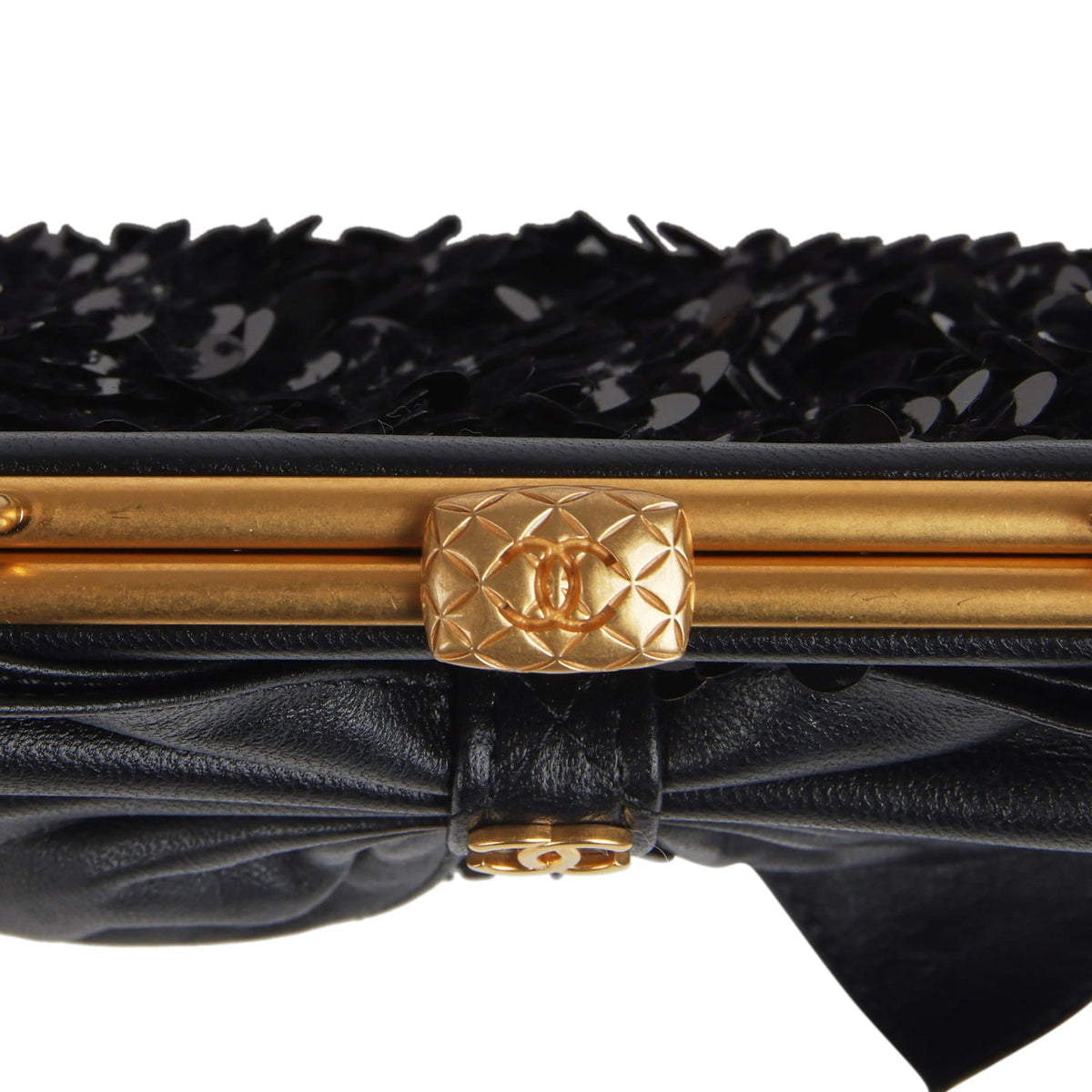 Pre-owned Chanel Mini Clutch with Bow Crossbody Bag Black Shiny Lambskin, Sequin Antique Gold Hardware