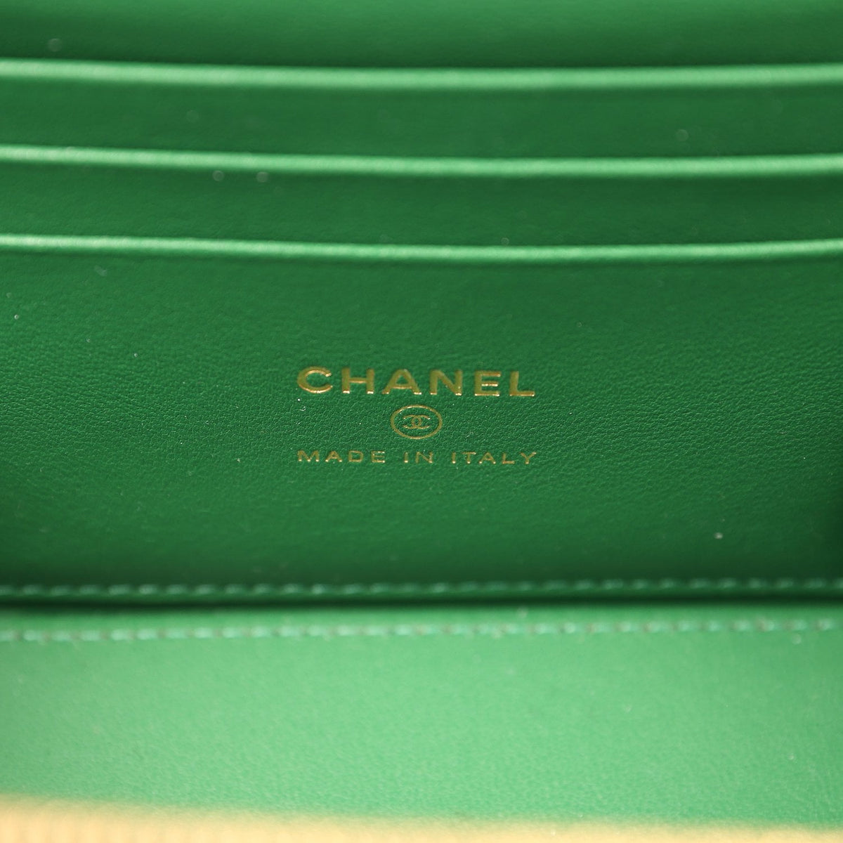 Chanel Small Top Handle Vanity Case Green Croc Embossed Calfskin Gold Hardware