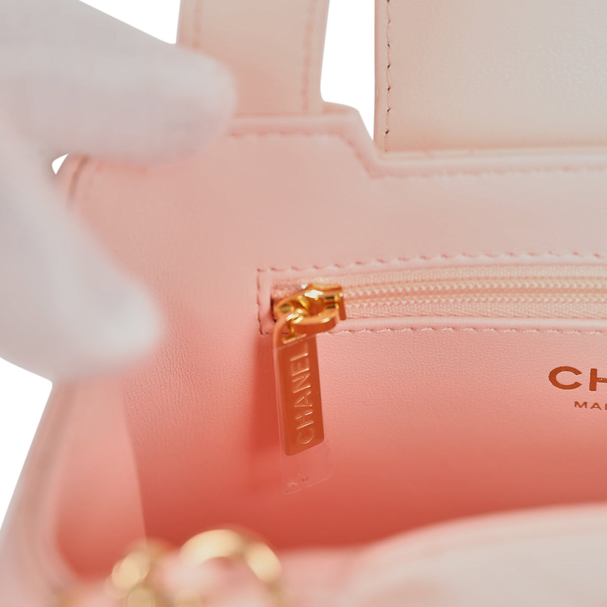 Chanel Small Kelly Shopper Pink Shiny Lambskin Gold Hardware