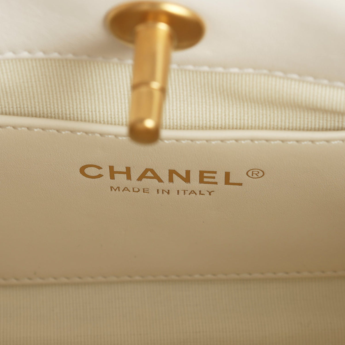 Chanel Pearl Top Handle Small Shopping Bag White Shiny Lambskin Brushed Gold Hardware