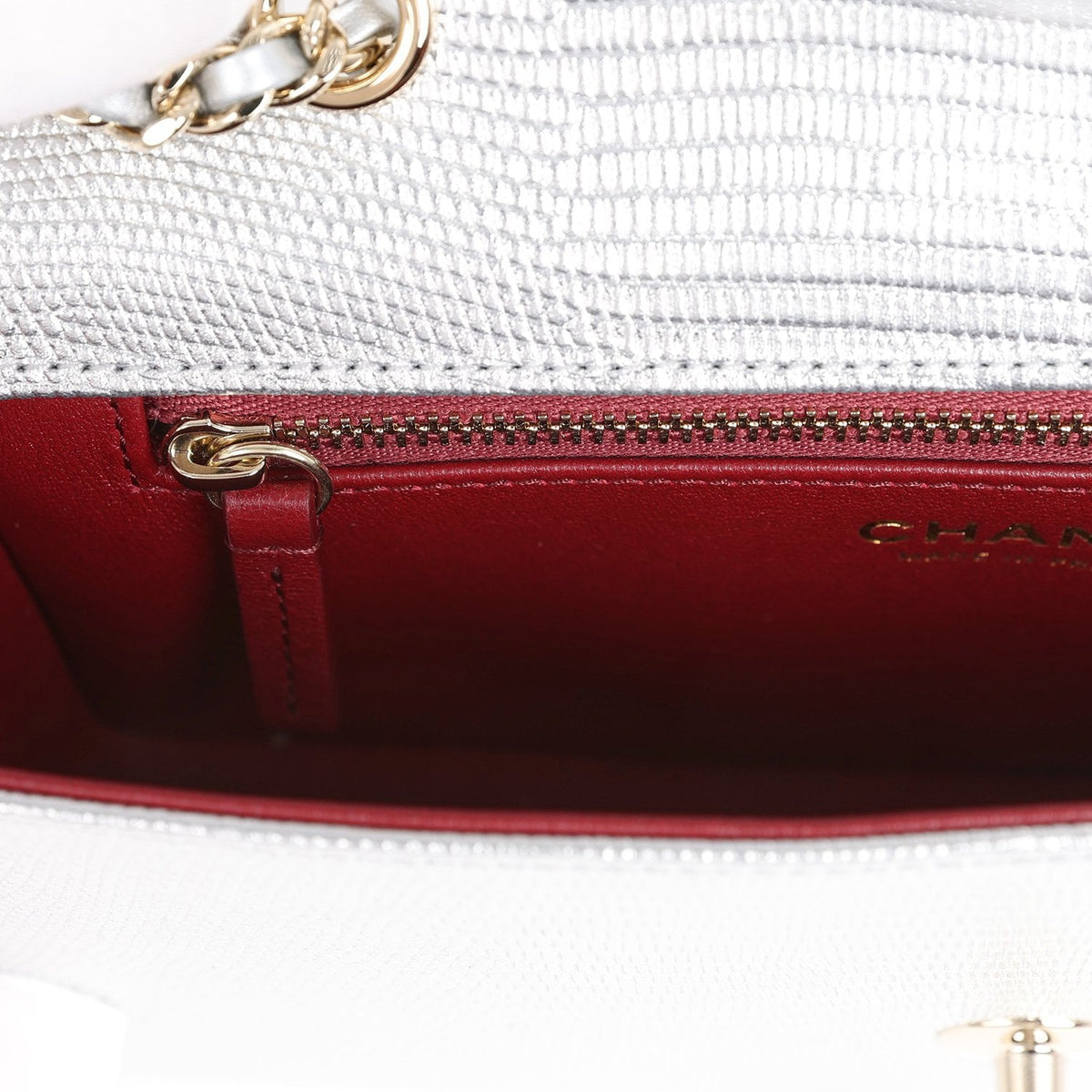 Chanel East West Flap Bag Silver Metallic Lizard Embossed Calfskin Light Gold Hardware