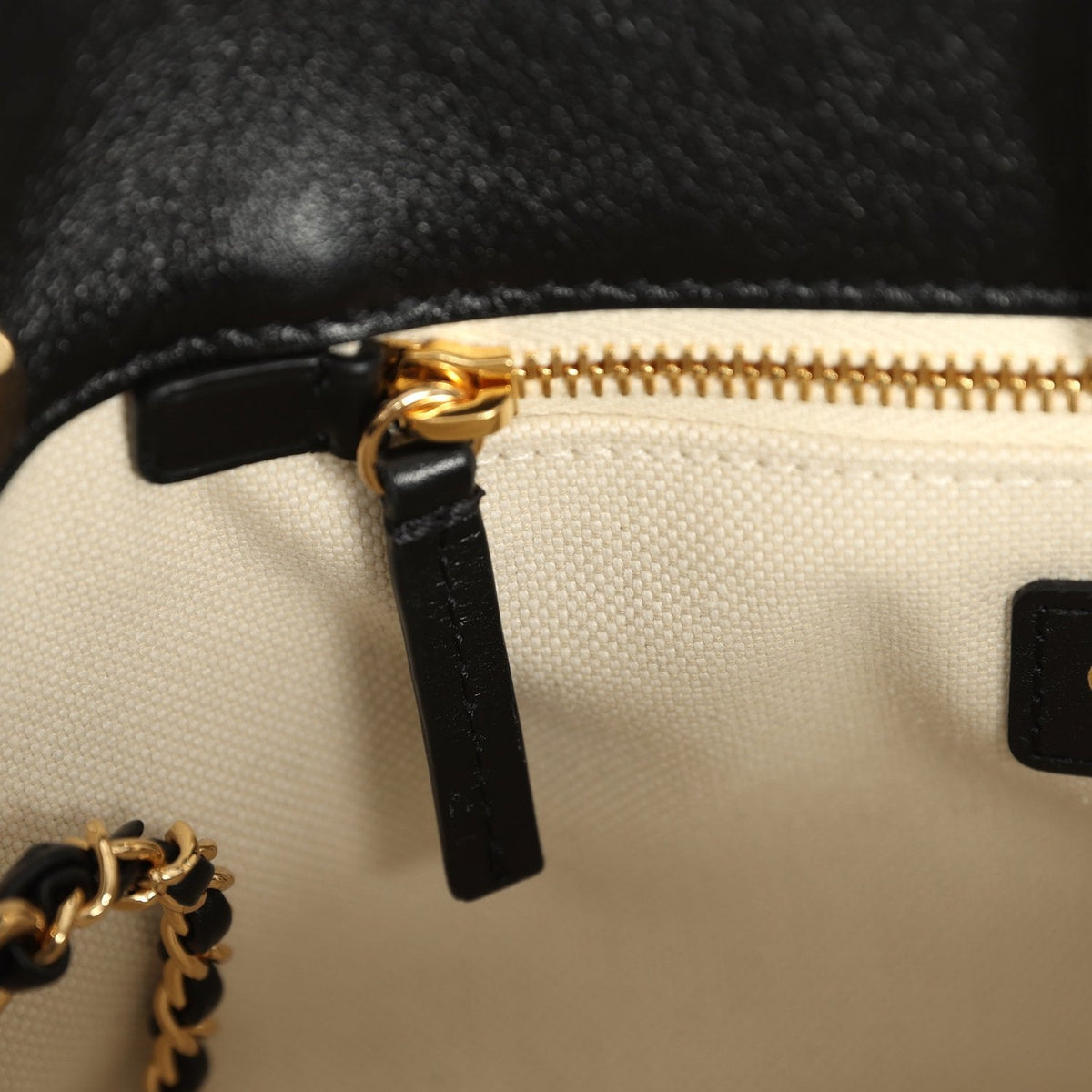 Pre-owned Chanel Top Handle Bucket Bag Black Calfskin Gold Hardware