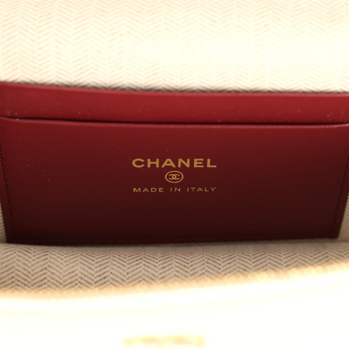 Chanel "Supple" Top Handle Long Vanity Case with Chain White Grained Calfskin Gold Hardware