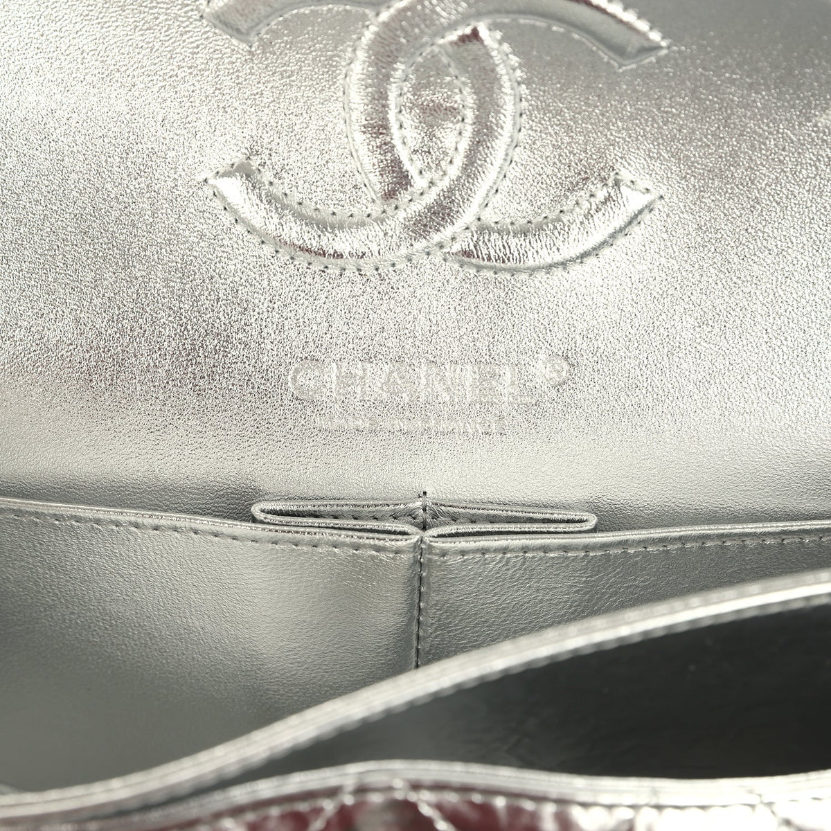 Pre-owned Chanel Small Classic Double Flap Silver Hammered Metallic Calfskin Silver Hardware