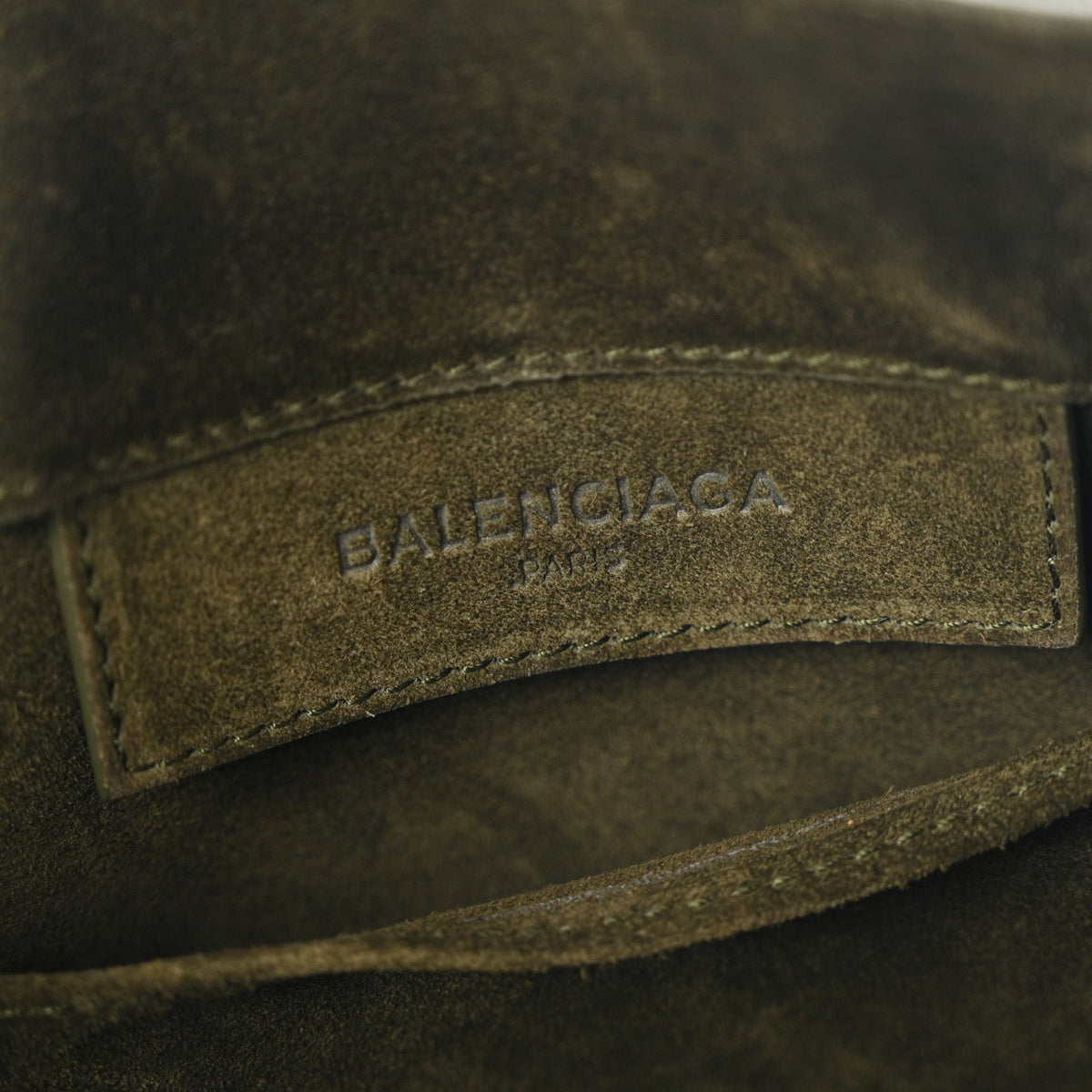 Baby Daim Calf Suede Papier Mini A4 Zip Around Tote Vert Militaire