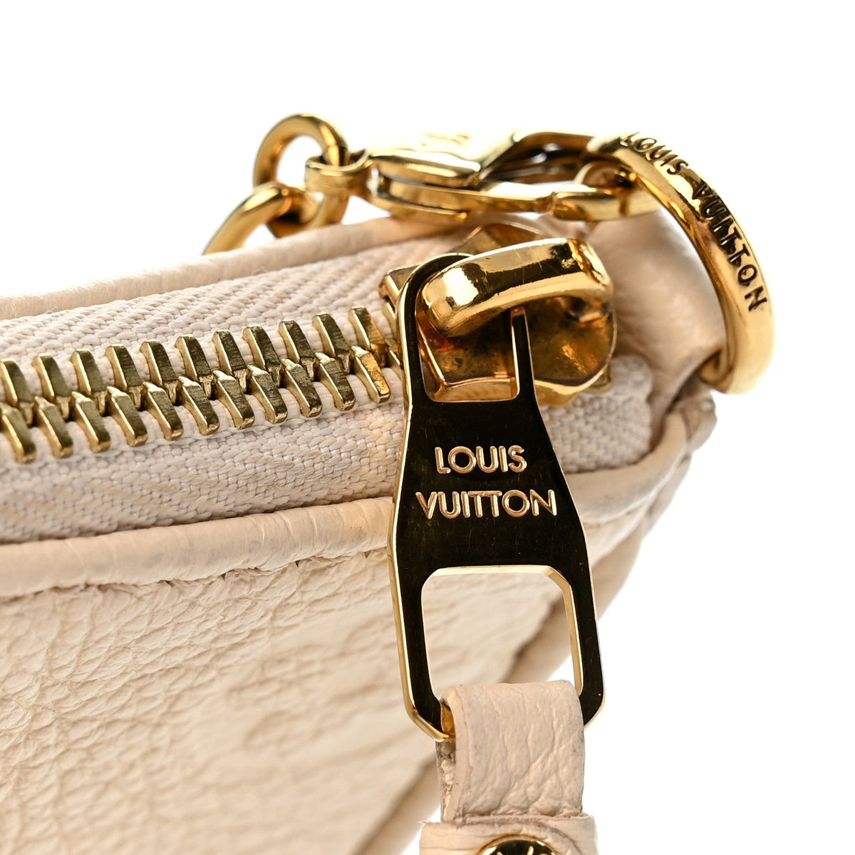 Empreinte Easy Pouch On Strap Cream