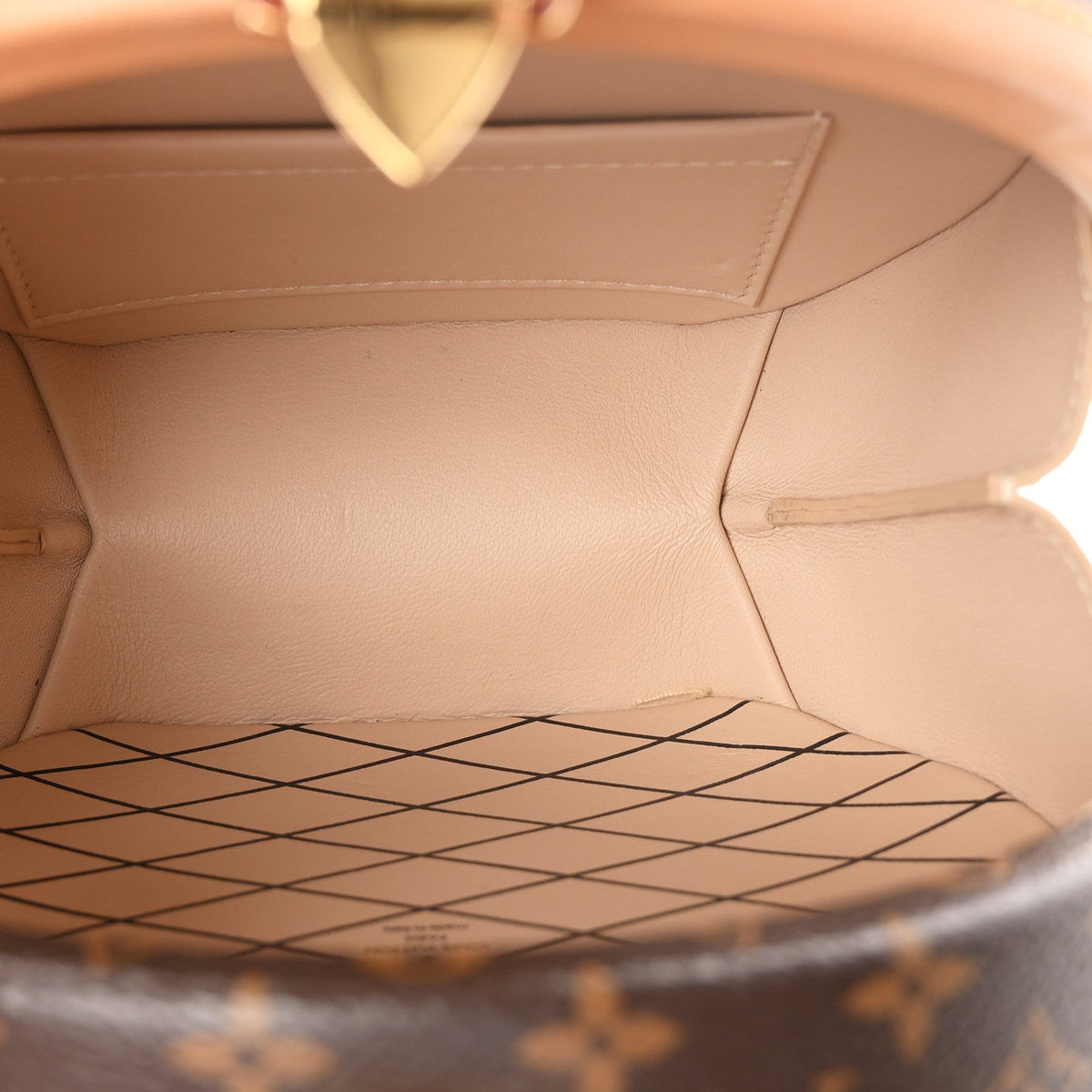 Monogram Petite Boite Chapeau