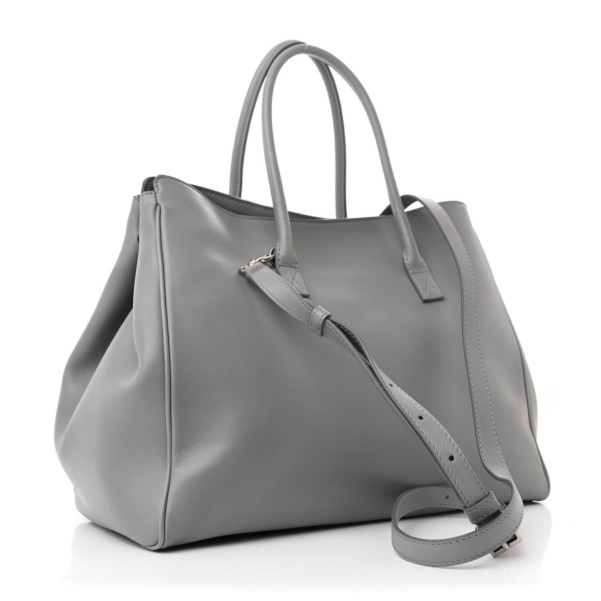 Smooth Calfskin Small Hampton Carry All Bag Grey