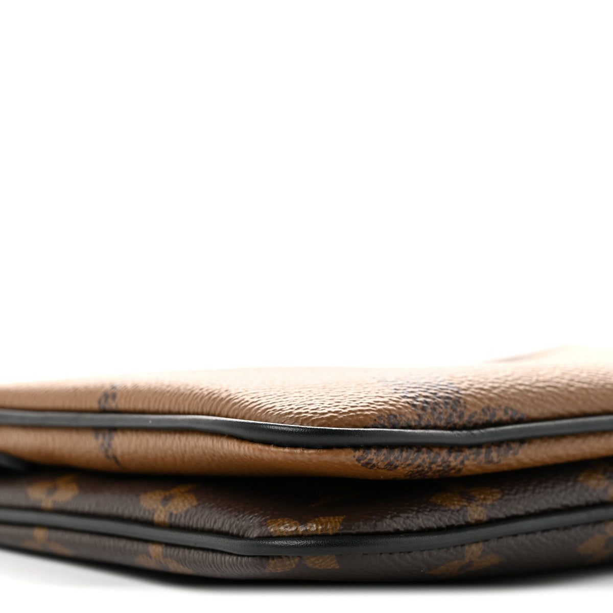 Reverse Monogram Giant Double Zip Pochette