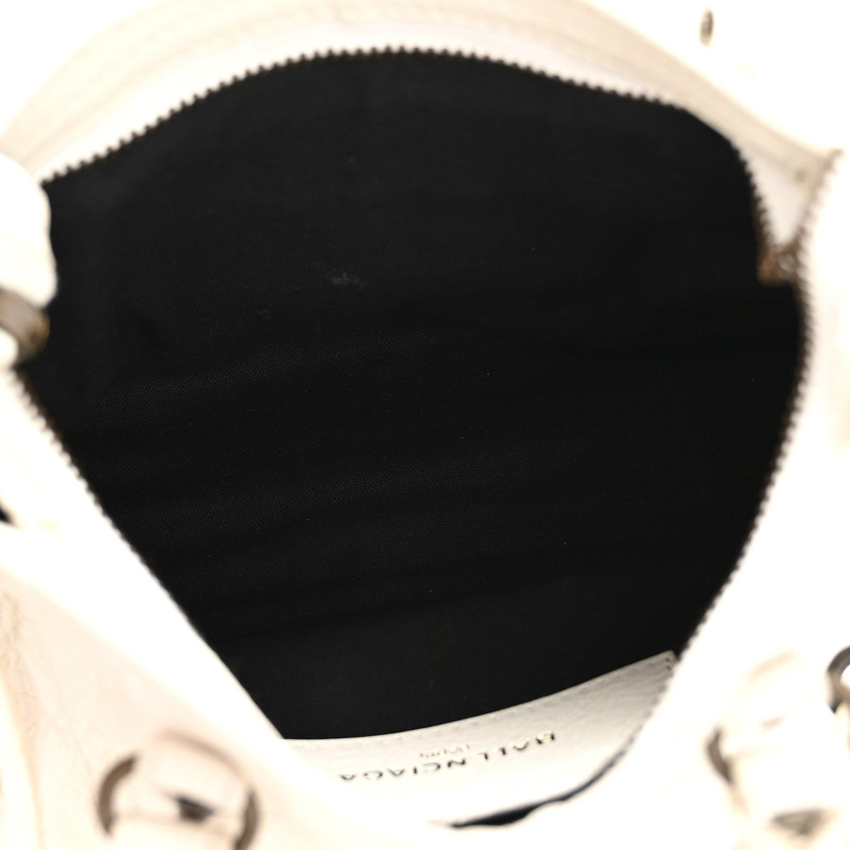 Agneau Classic Hardware Nano City White