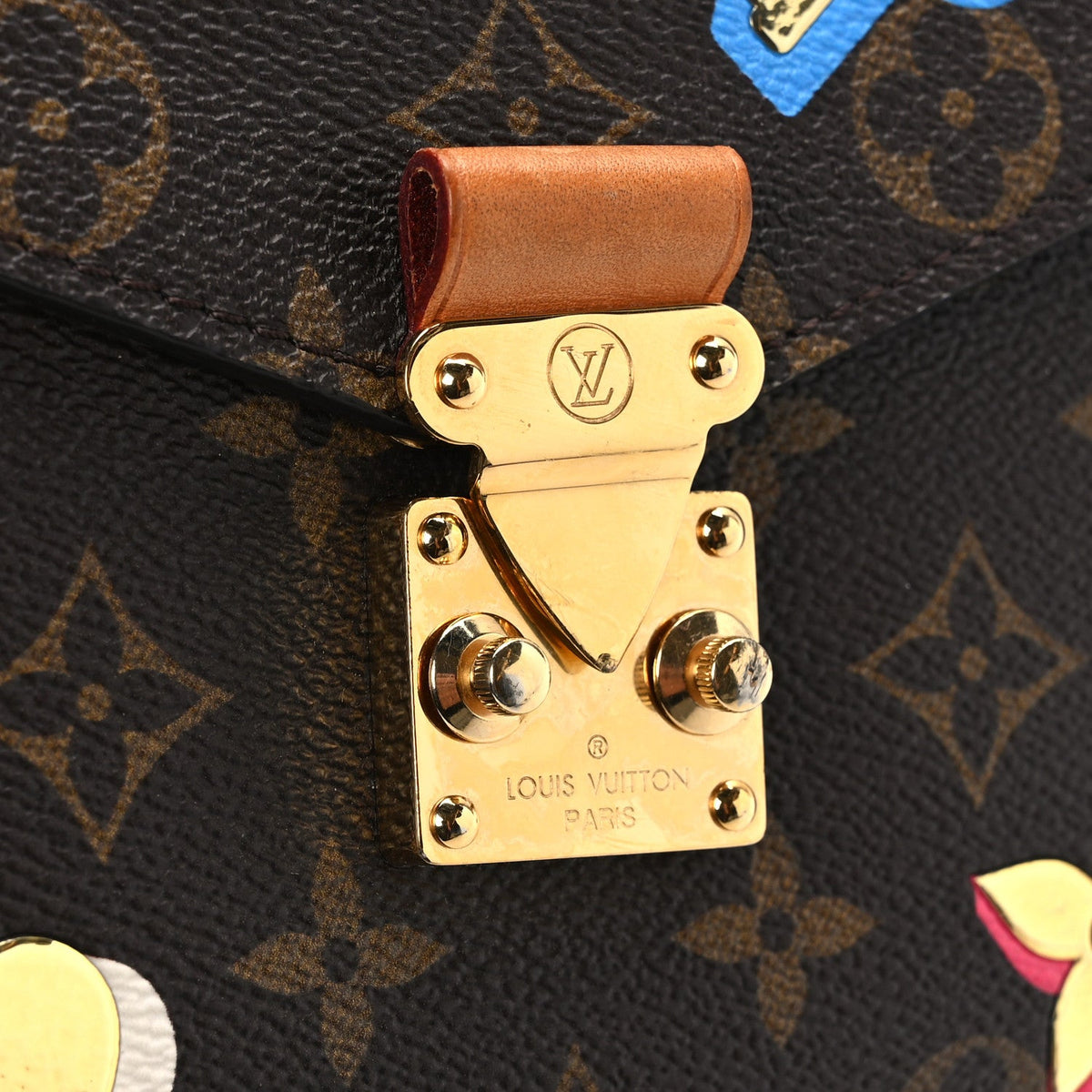 Monogram Love Lock Pochette Metis