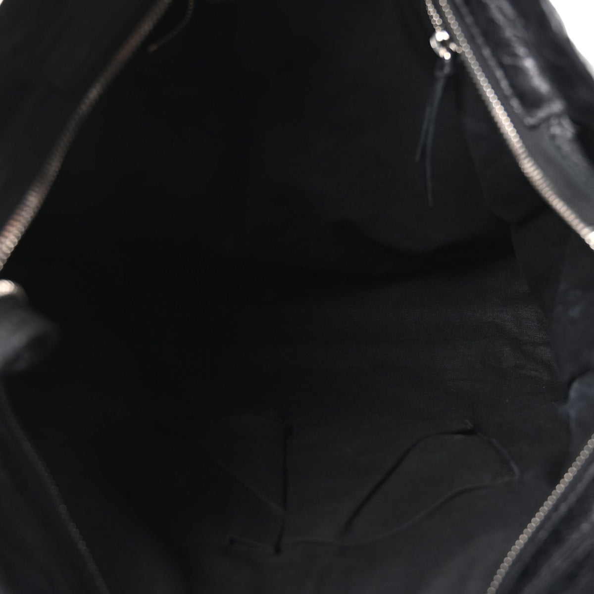 Agneau Classic Silver Hardware City Black