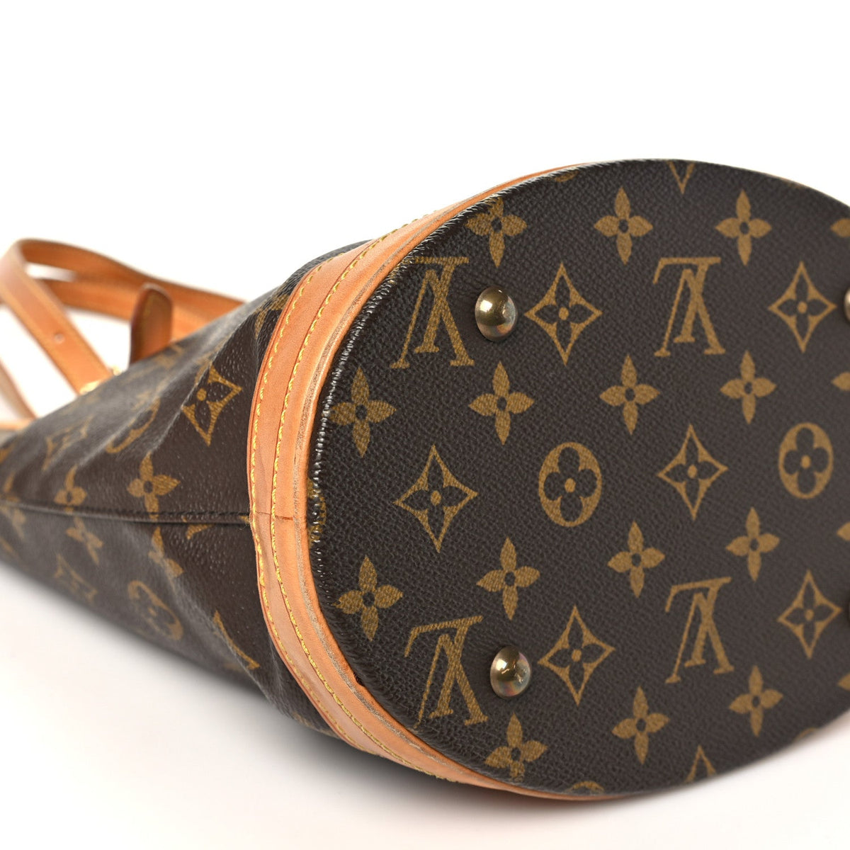 Monogram Petit Bucket 23