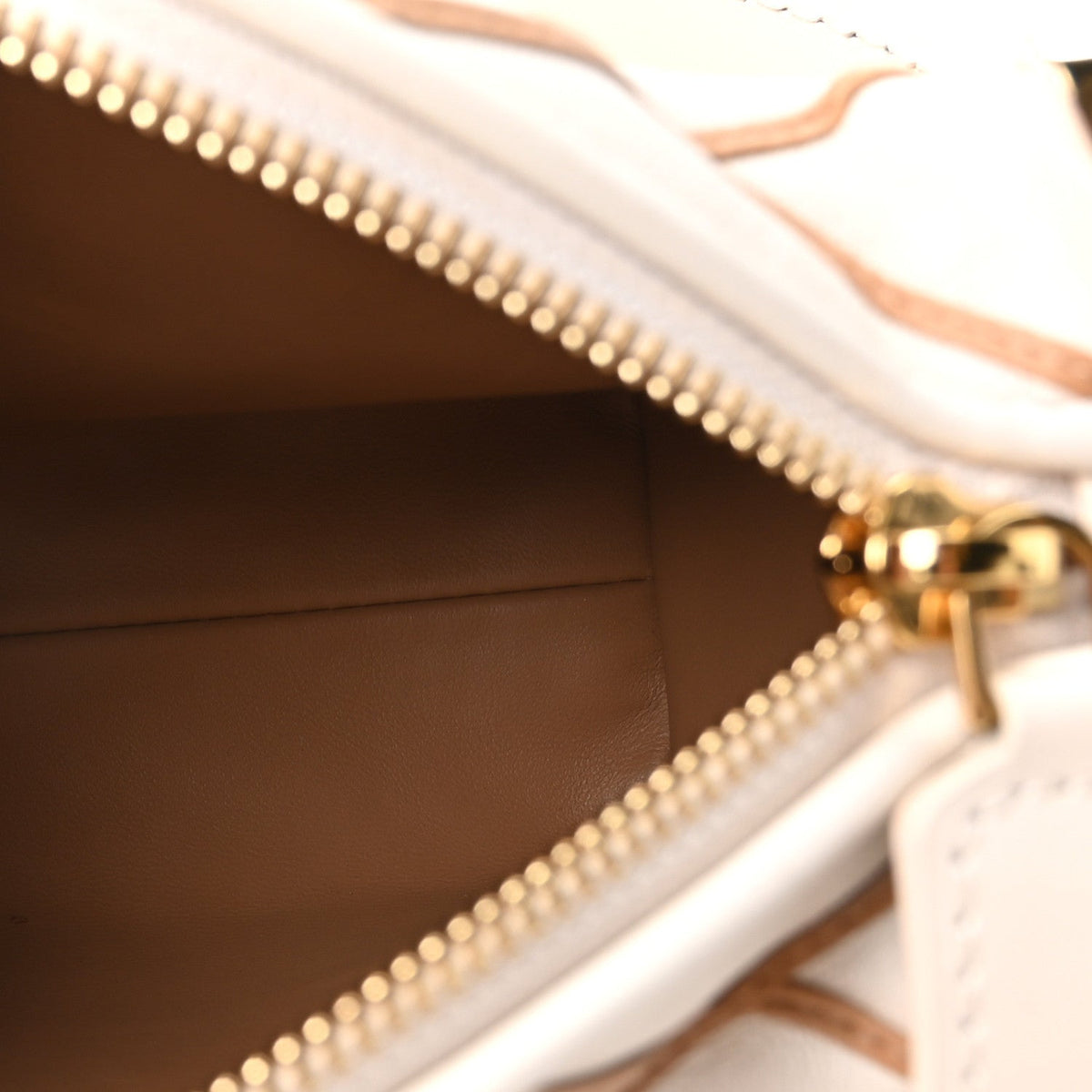 Lambskin Malletage Side Trunk PM Creme Noisette