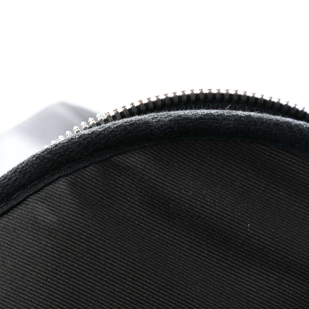 Damier Graphite Avenue Backpack