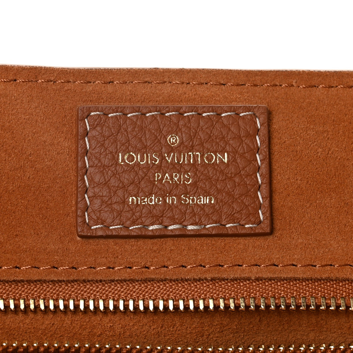 Grained Calfskin Low Key Messenger Cognac